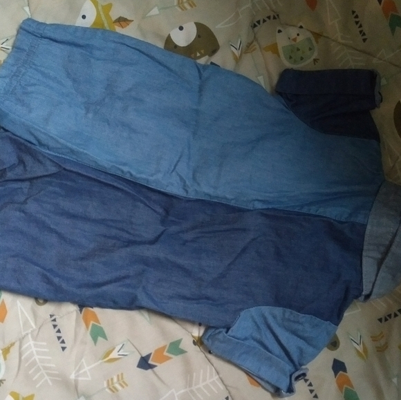 Denim guitar outfit - Picture 3 of 3